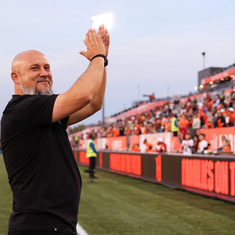 Forge FC's Bobby Smyrniotis up for CPL top coach for a seventh straight year